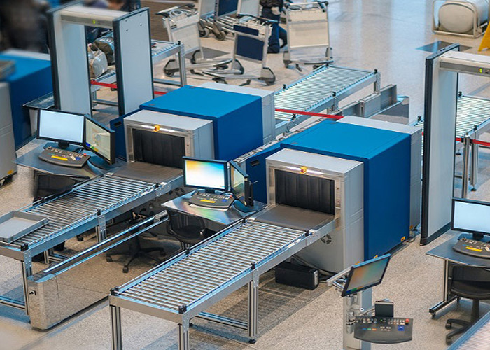 lam-the-nao-de-mot-may-quet-hoat-dong-tai-san-bay